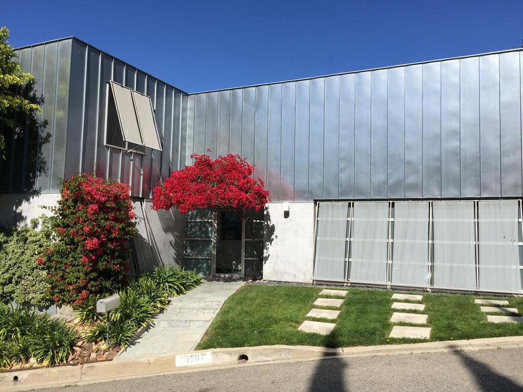 Silver Box Beverly Hills Los Angeles Exterior photo